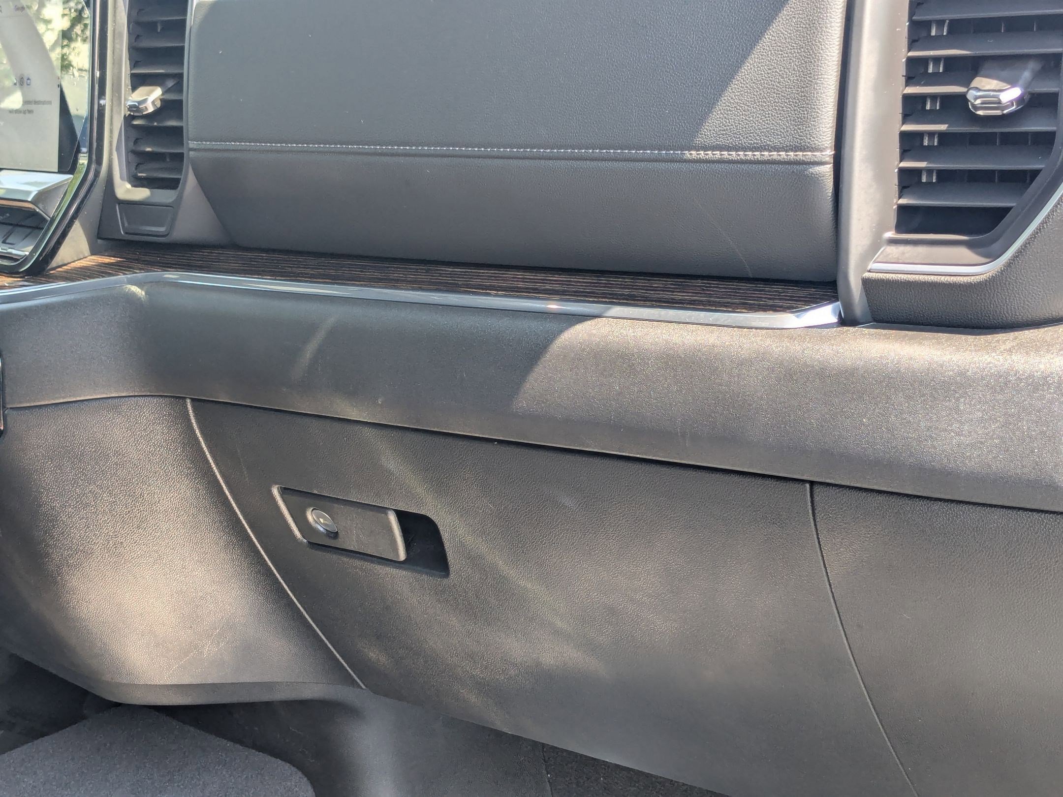 2024 Gmc Sierra 1500 Elevation photo 22