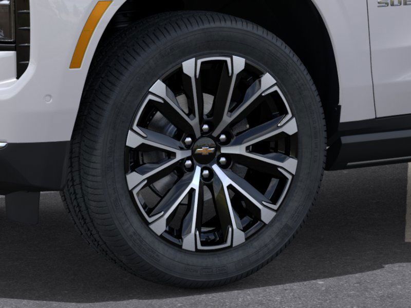 2025 Chevrolet Suburban High Country photo 9