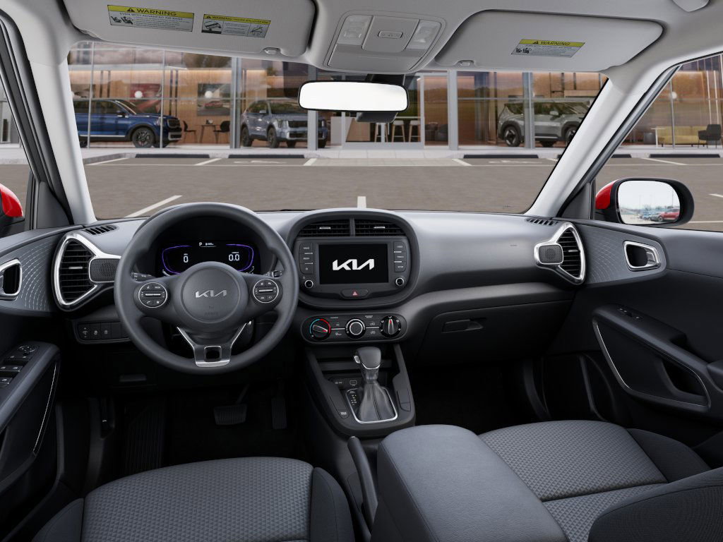 2025 Kia Soul LX photo 12
