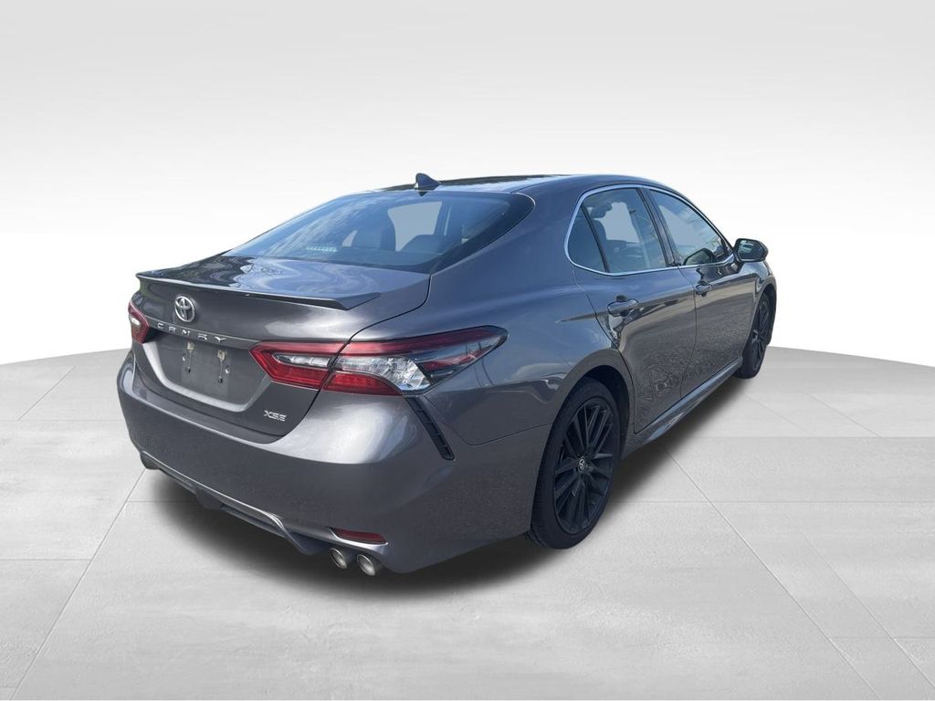 2023 Toyota Camry XSE photo 3