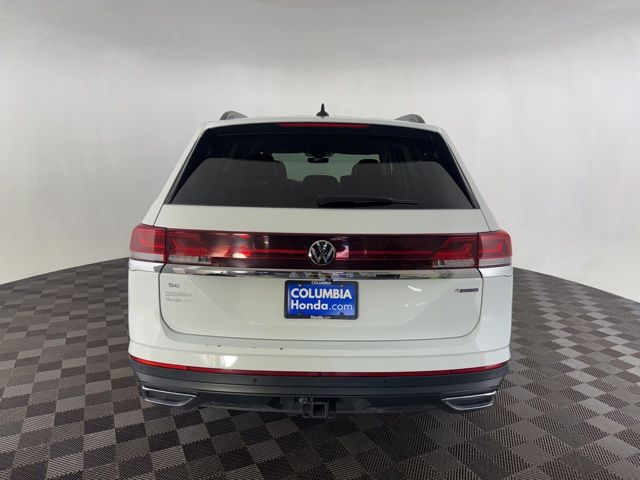 2024 Volkswagen Atlas SE Technology photo 4
