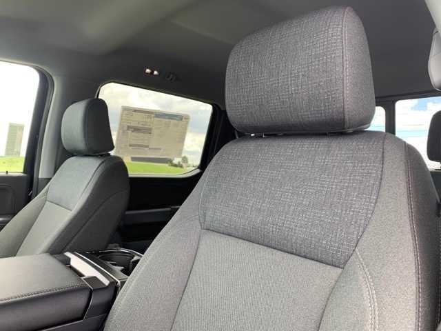 2024 Ford F-150 XLT photo 17