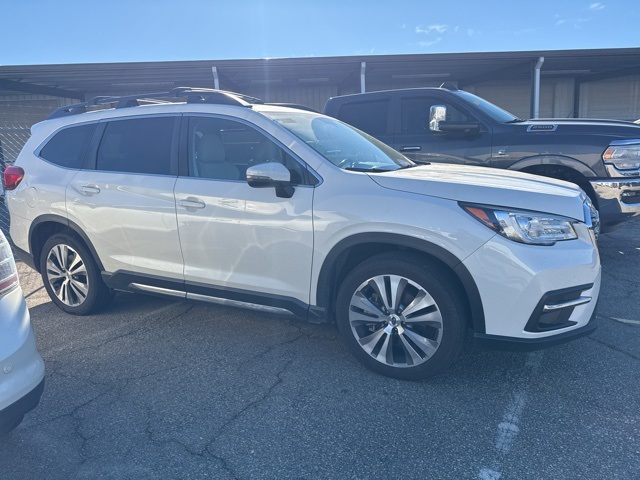 2021 Subaru Ascent Limited photo 3