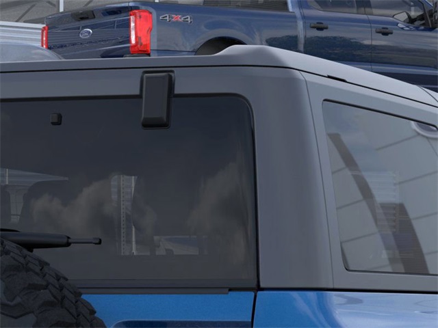 2025 Ford Bronco Base photo 22