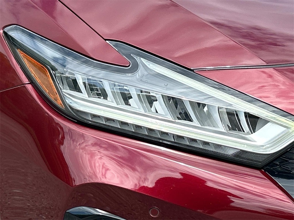 2019 Nissan Maxima SL photo 9