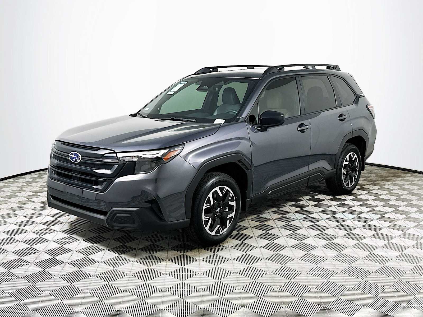 2025 Subaru Forester Base photo 3