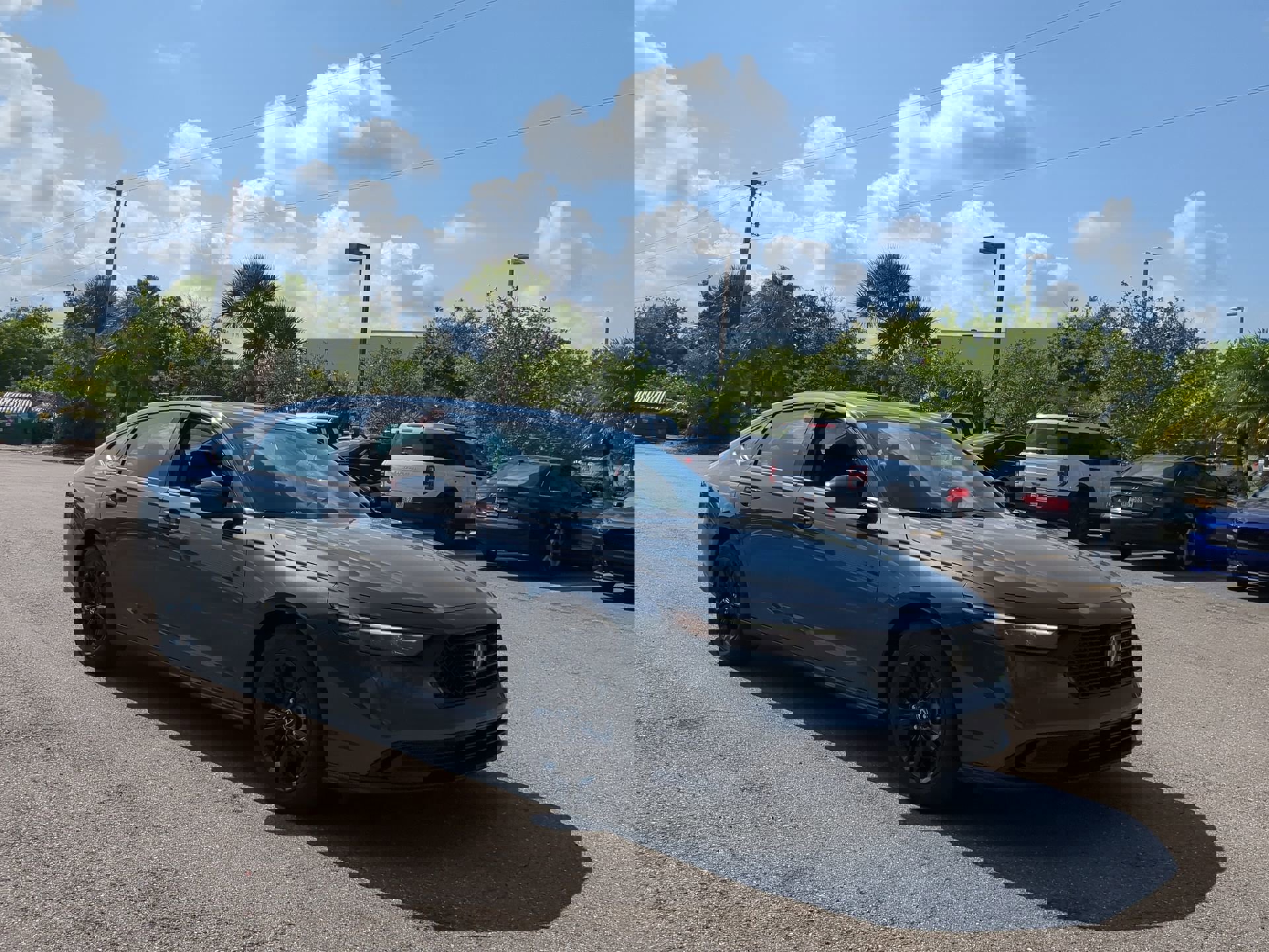 2025 Honda Accord SE photo 2