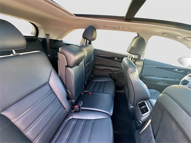 2020 Kia Sorento EX S photo 25