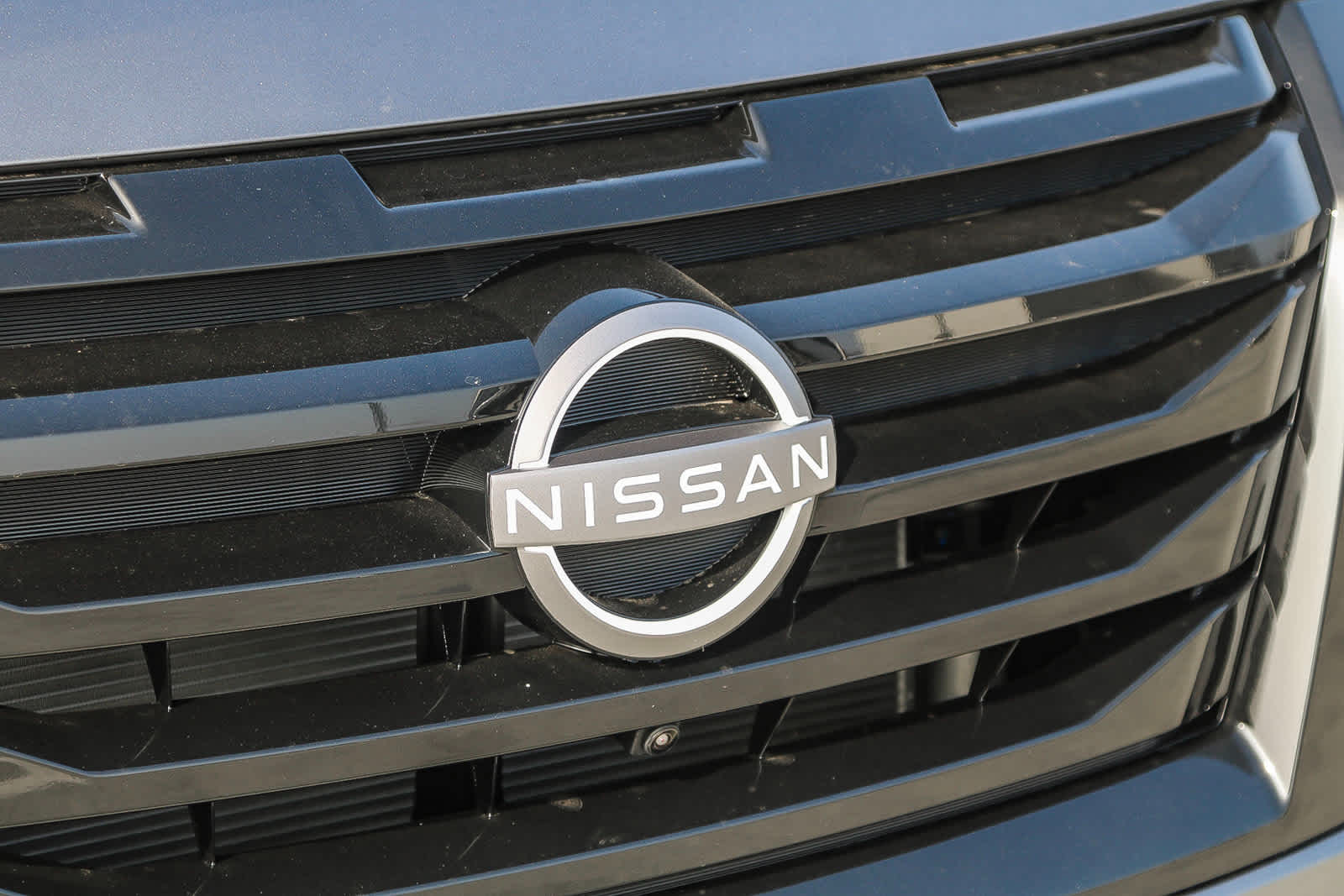2025 Nissan Pathfinder SL photo 5