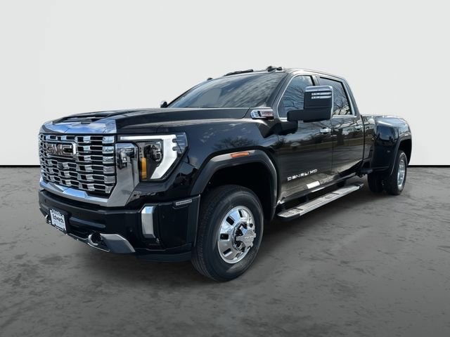 2026 GMC Sierra 3500HD Denali's photo