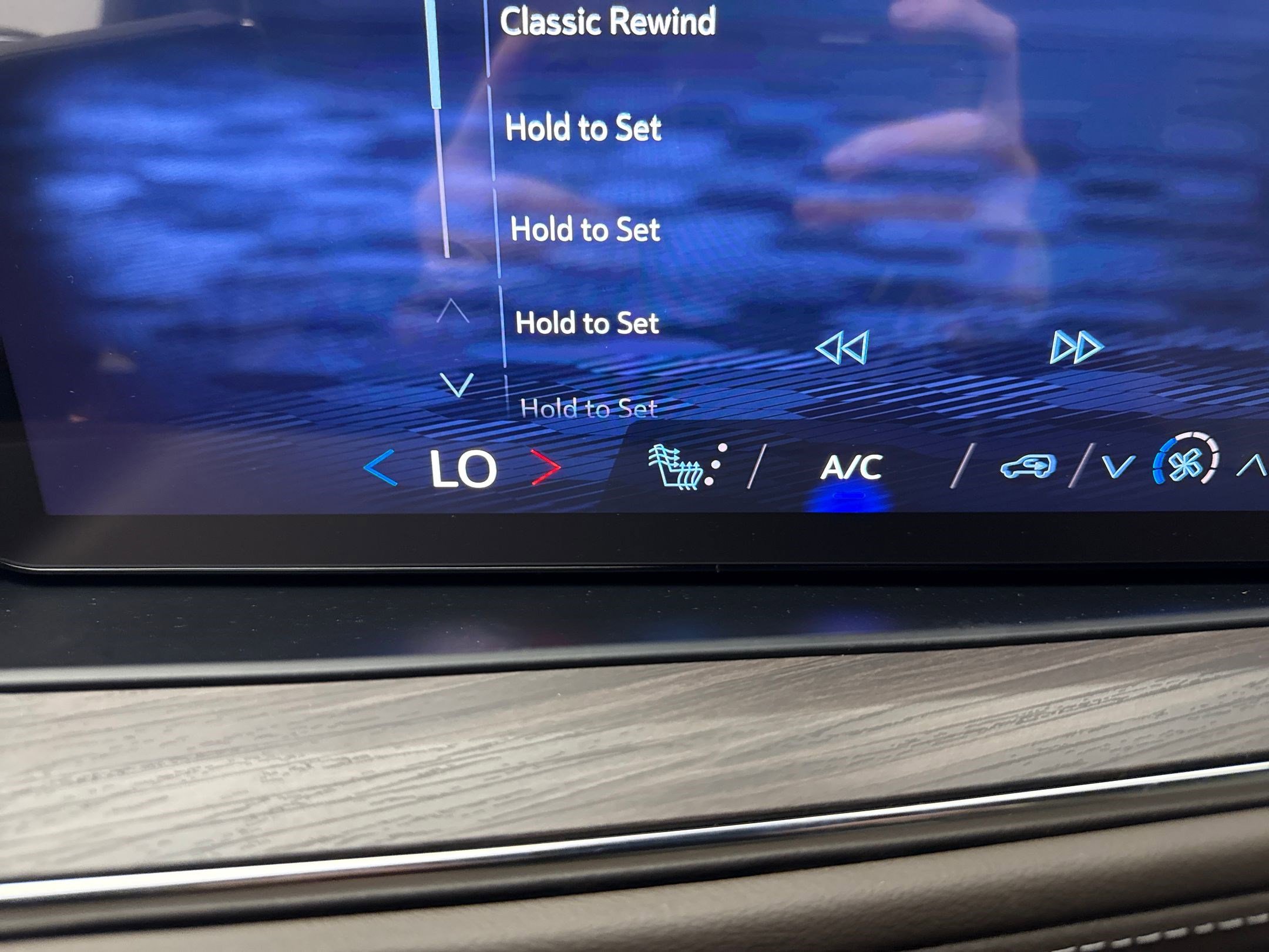 2025 Chevrolet Tahoe LT photo 32