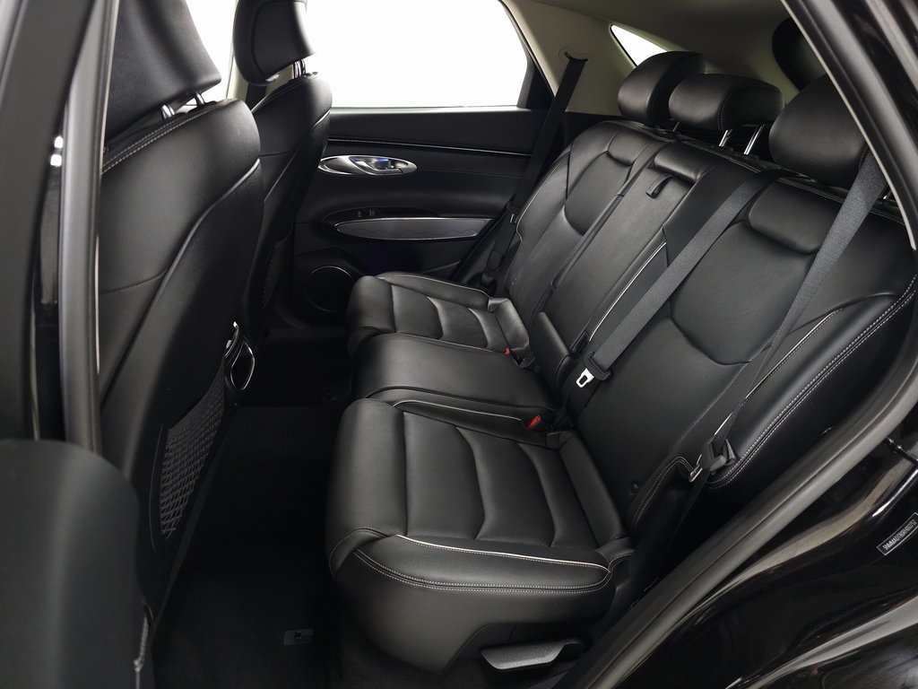 2024 Genesis GV70 2.5T Advanced photo 25