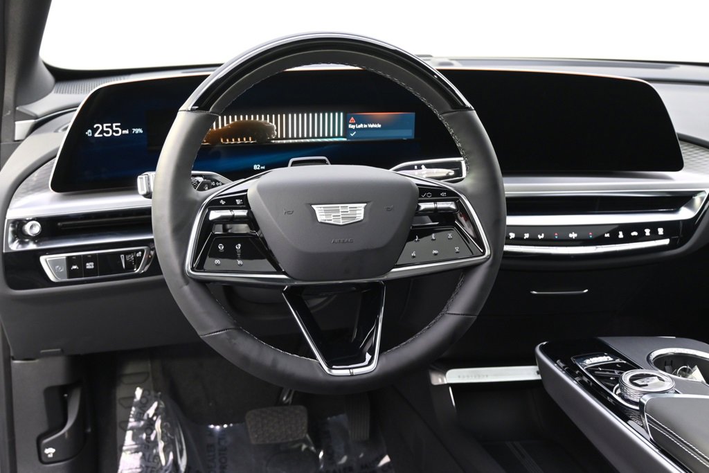 2025 Cadillac Lyriq Sport photo 12