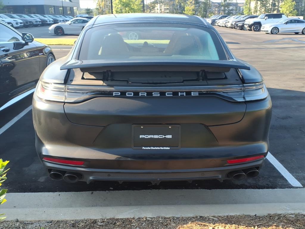 2022 Porsche Panamera Platinum photo 7