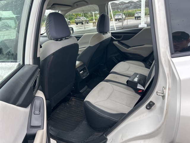 2020 Subaru Forester Base photo 10