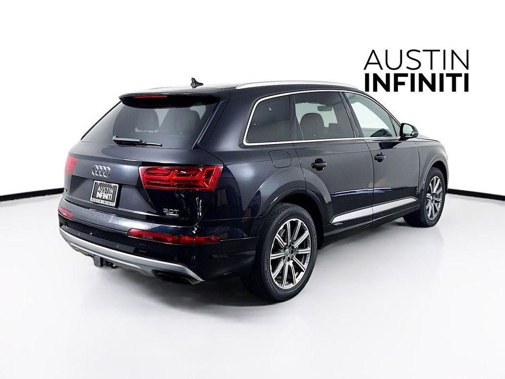 2017 Audi Q7 3.0T Prestige photo 7