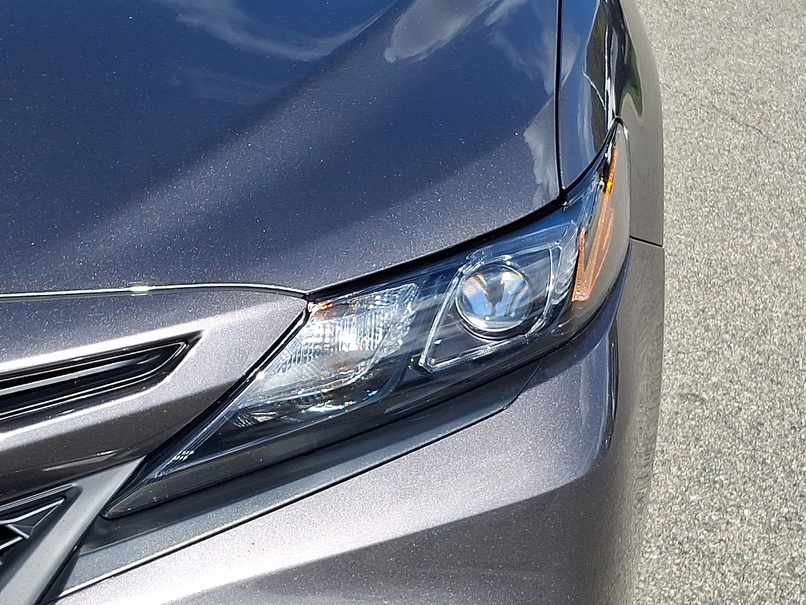 2023 Toyota Camry SE photo 10
