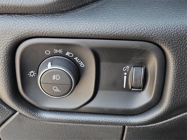 2026 Ram 3500 Tradesman photo 27