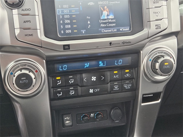 2014 Toyota 4Runner Limited photo 19