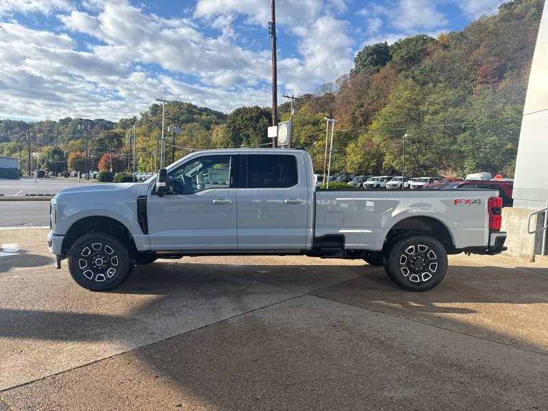 2026 Ford F-250 Platinum photo 4