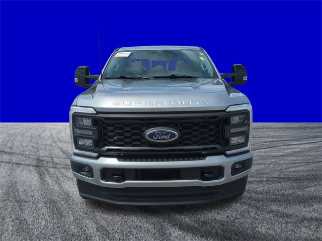 2024 Ford F-350 Lariat photo 9