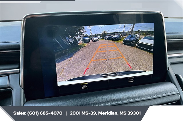 2023 Chevrolet Suburban LT photo 15