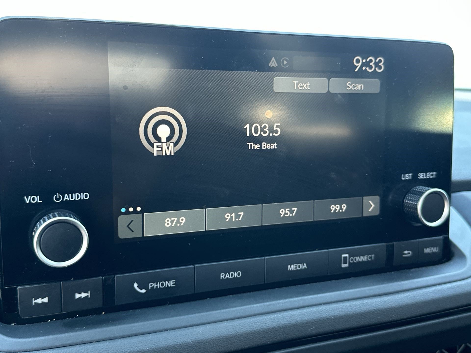 2023 Honda Accord LX photo 19
