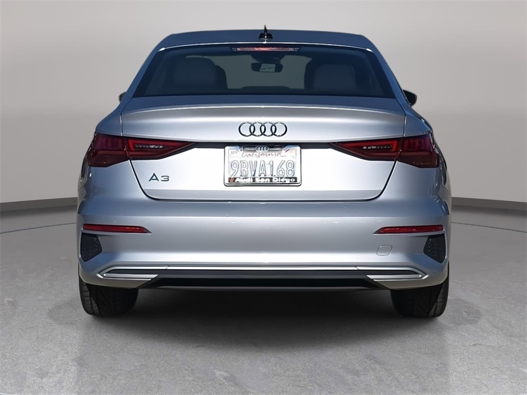 2022 Audi A3 40 Premium photo 4