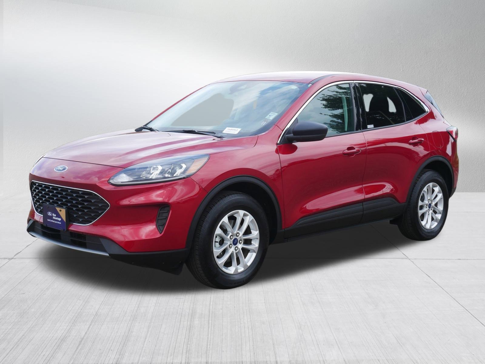 2022 Ford Escape SE photo 3