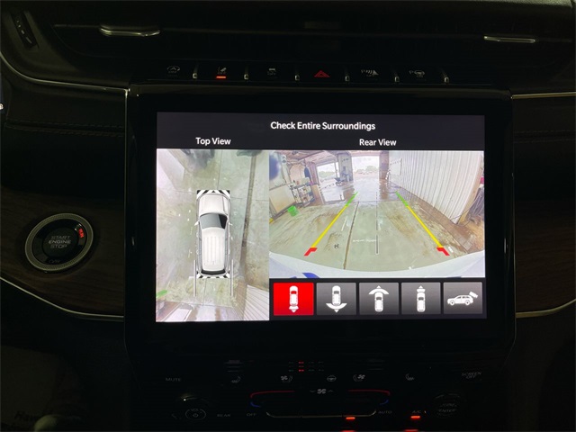 2022 Jeep Grand Cherokee L Summit photo 15