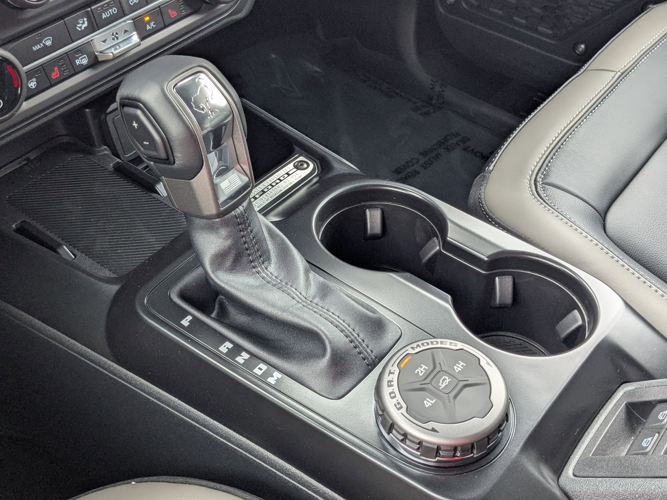 2025 Ford Bronco Outer Banks photo 22