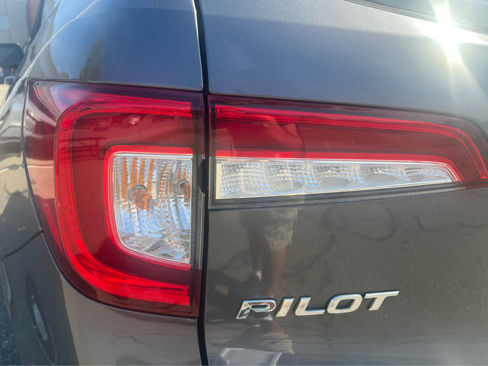 2022 Honda Pilot SE photo 6
