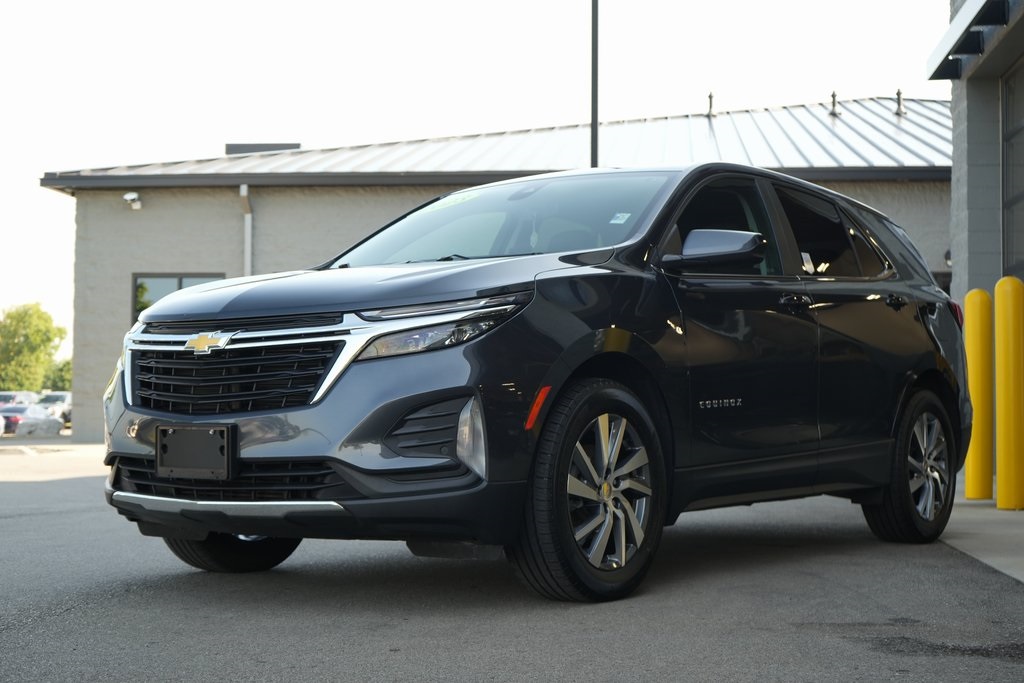2023 Chevrolet Equinox LT photo 3