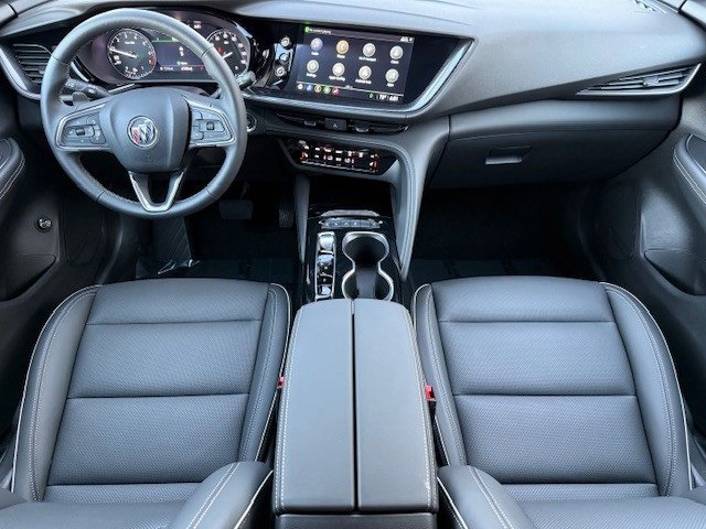 2023 Buick Envision Essence photo 17