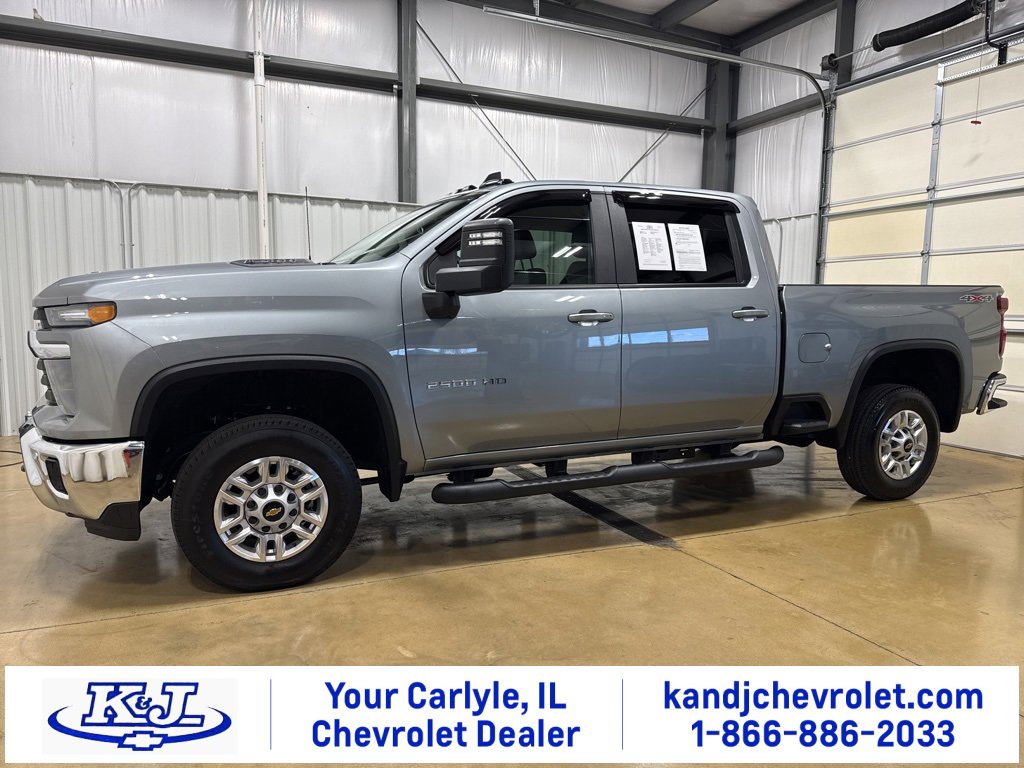 2025 Chevrolet Silverado 2500HD LT's photo