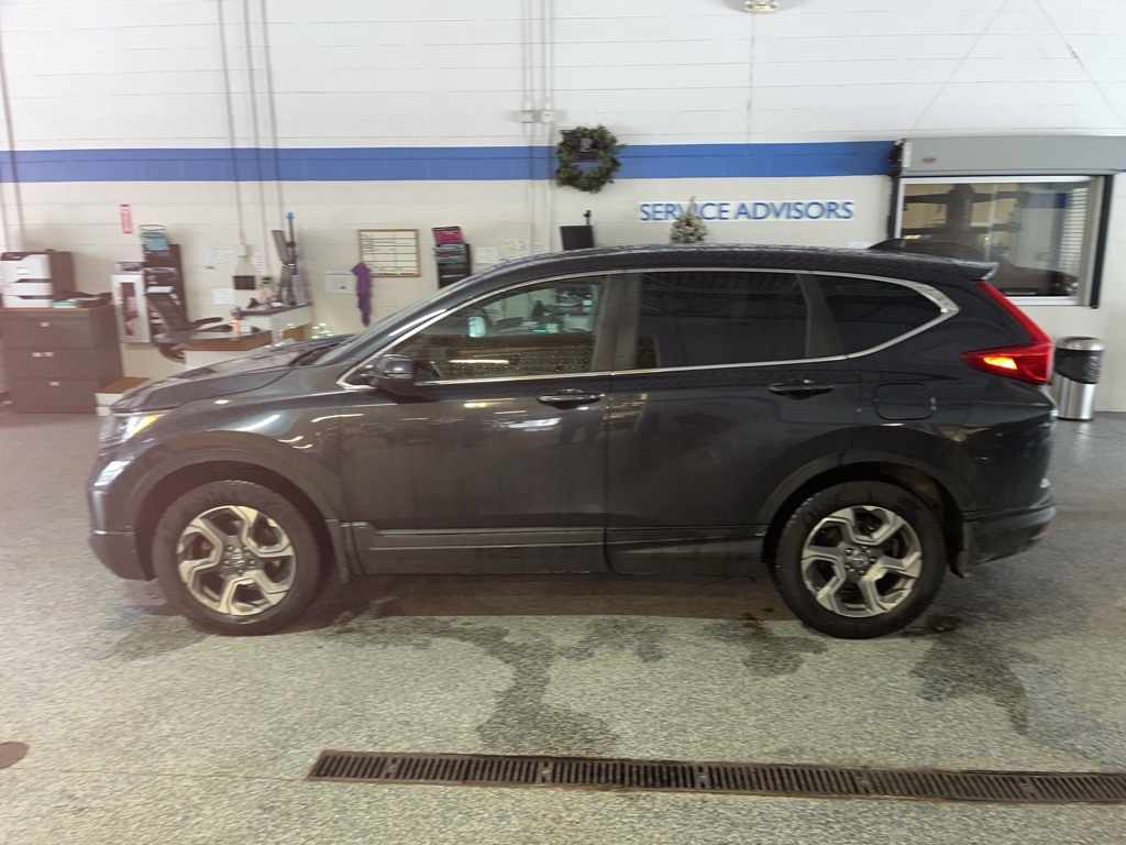 2017 Honda CR-V EX photo 2