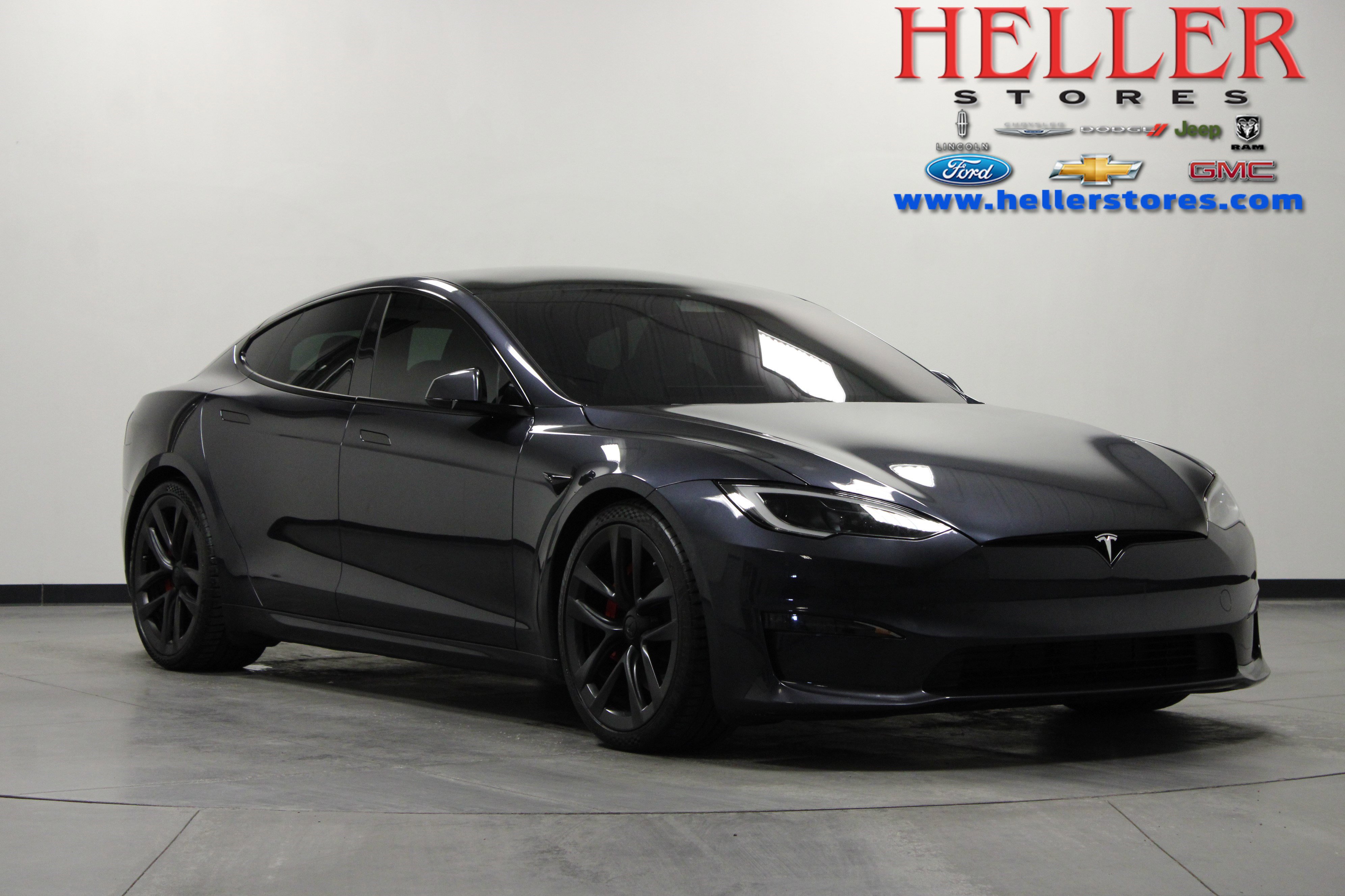 2023 Tesla Model S Plaid's photo