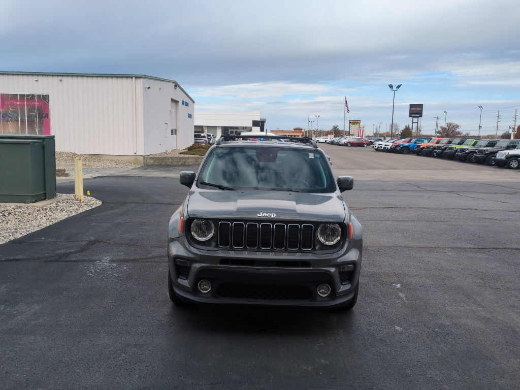 2019 Jeep Renegade Latitude photo 2