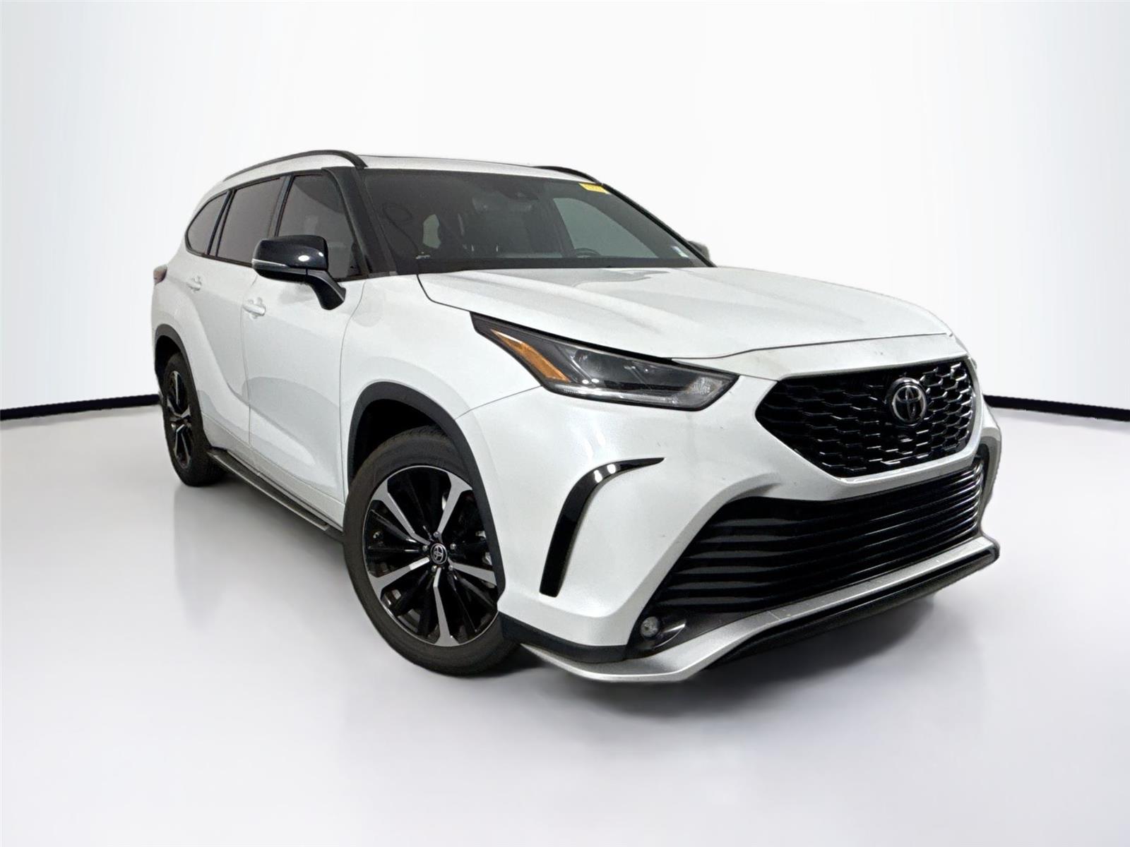 2022 Toyota Highlander XSE photo 4