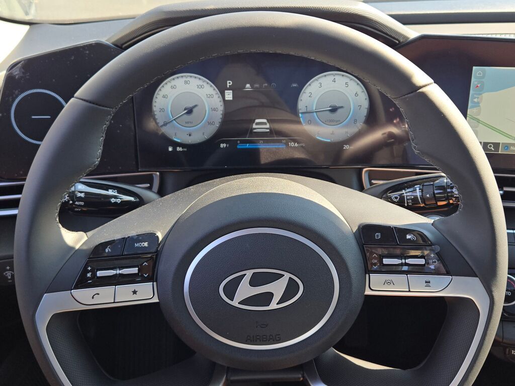 2025 Hyundai Elantra SEL Convenience photo 30