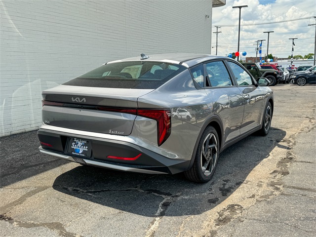 2025 Kia K4 EX photo 4