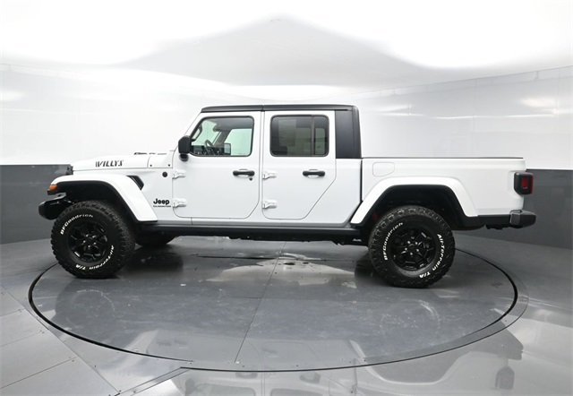 2022 Jeep Gladiator Sport photo 3