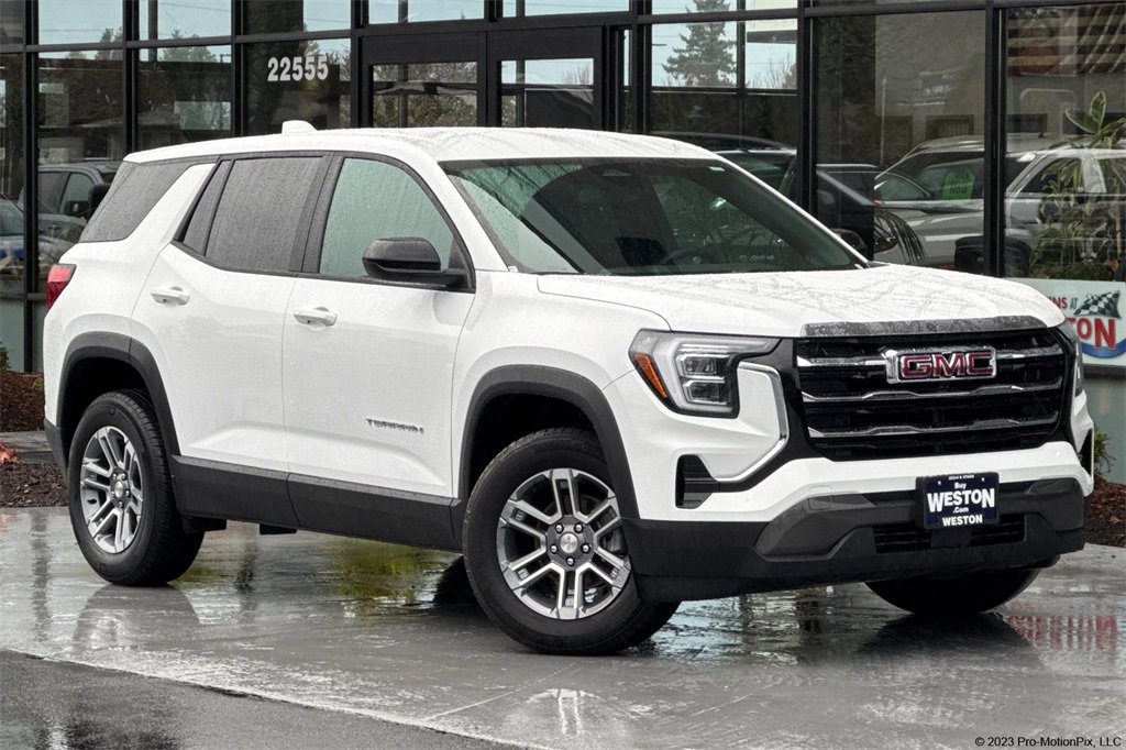 2025 GMC Terrain Elevation's photo