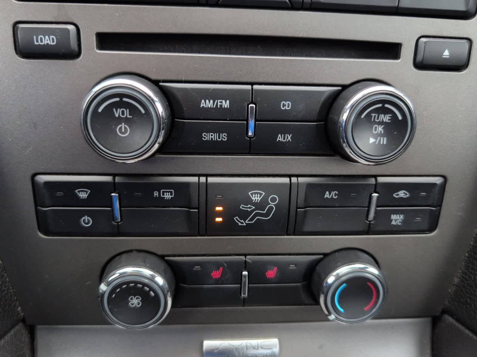 2010 Ford Mustang V6 Premium photo 22