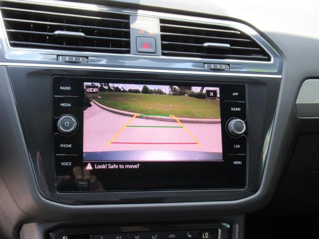 2021 Volkswagen Tiguan SE R-Line Black photo 24