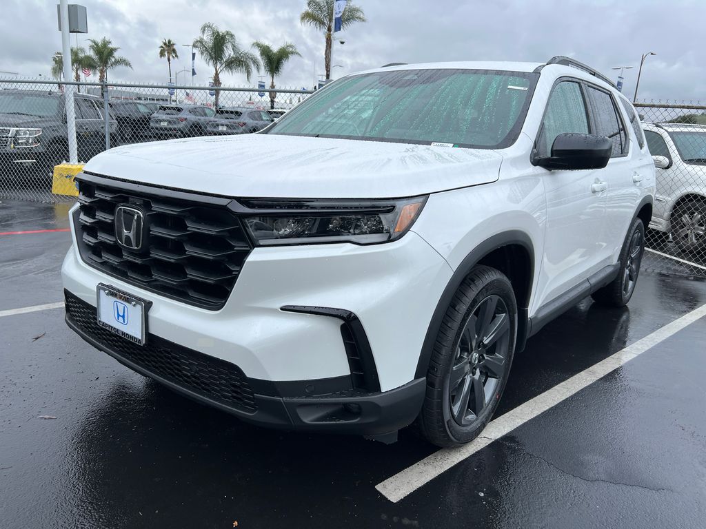 2025 Honda Pilot Sport's photo