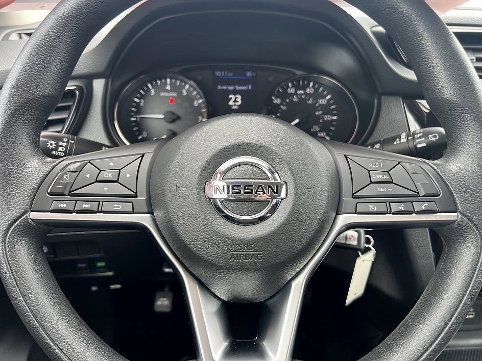 2022 Nissan Rogue Sport S photo 19