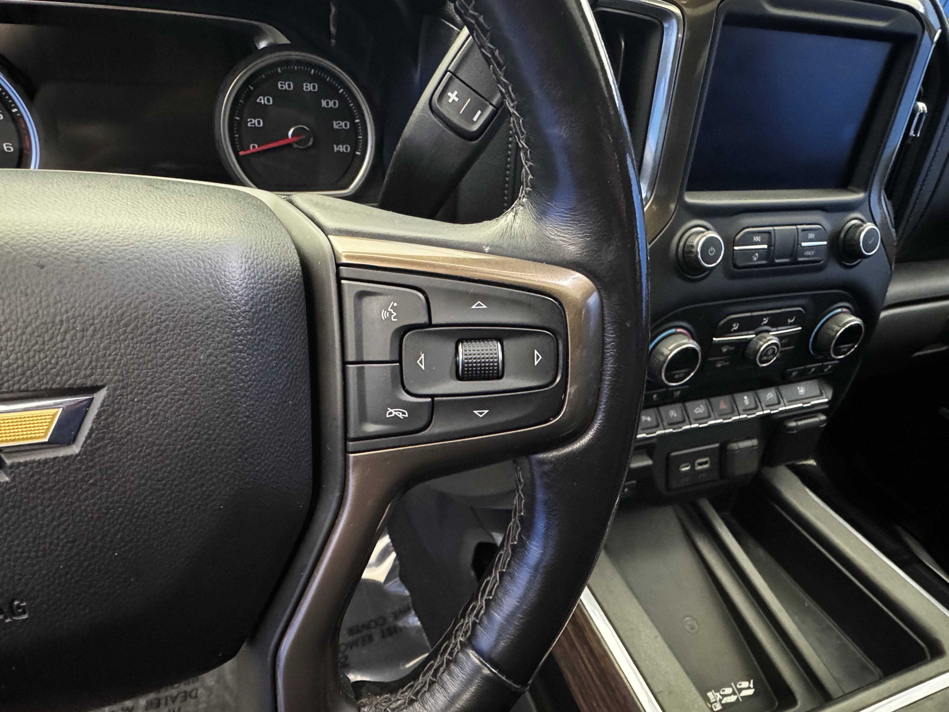 2020 Chevrolet Silverado 1500 High Country photo 7