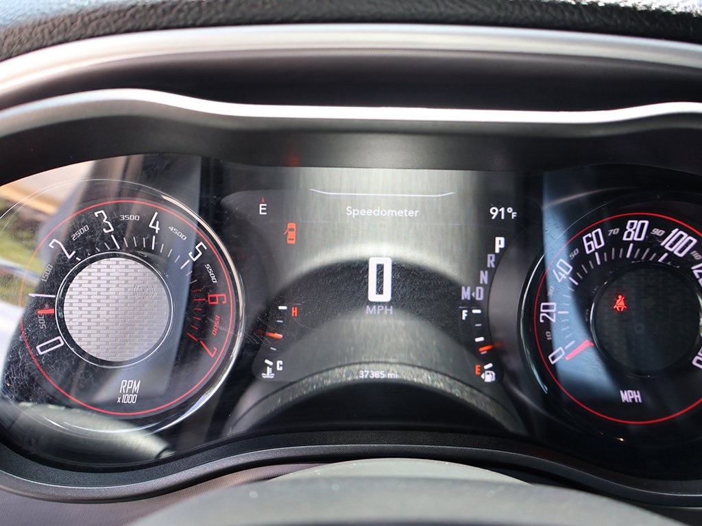 2022 Dodge Challenger R/T photo 28