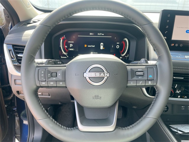 2025 Nissan Rogue Platinum photo 21
